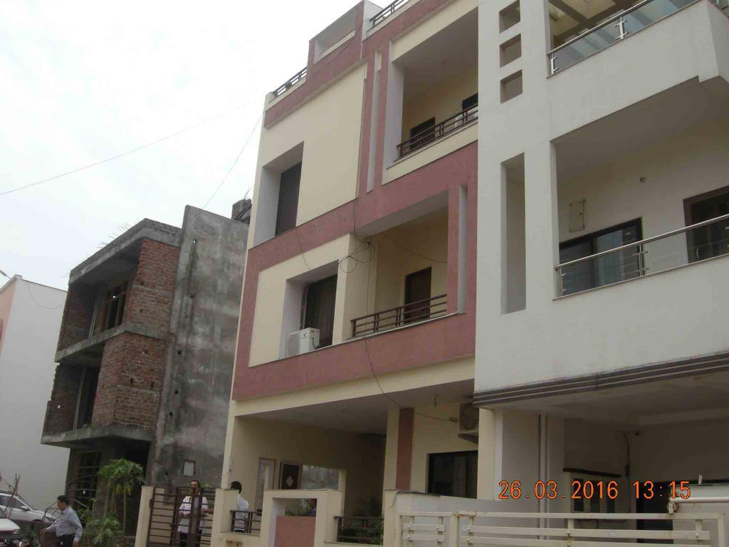 Sadhna Guest House โบปาล ภายนอก รูปภาพ