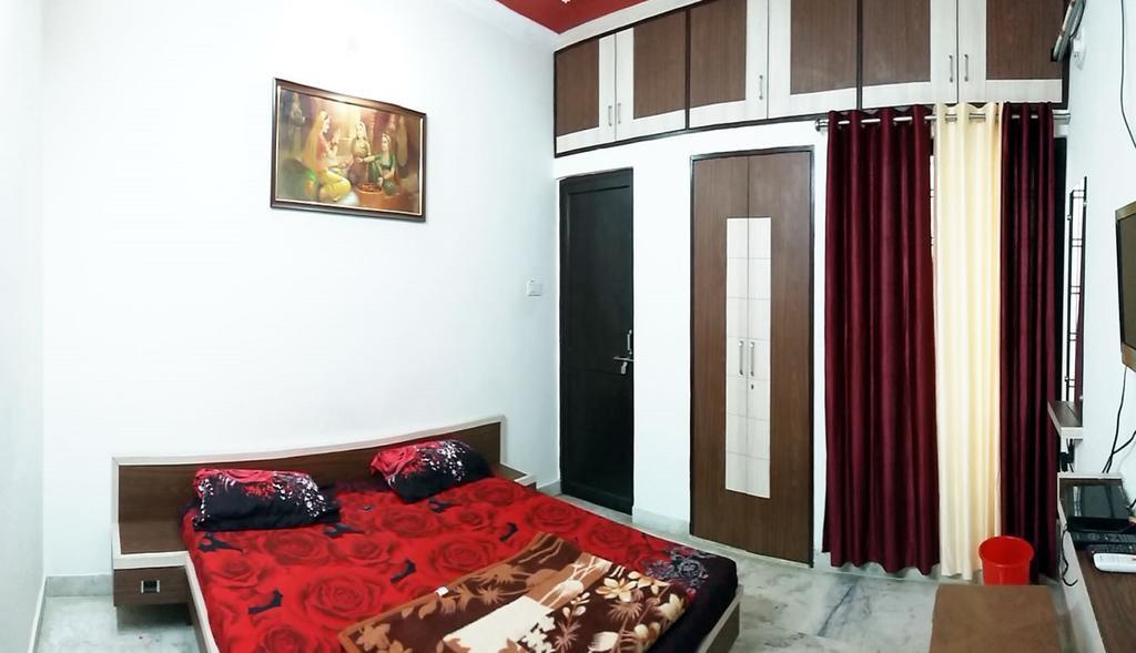 Sadhna Guest House โบปาล ภายนอก รูปภาพ